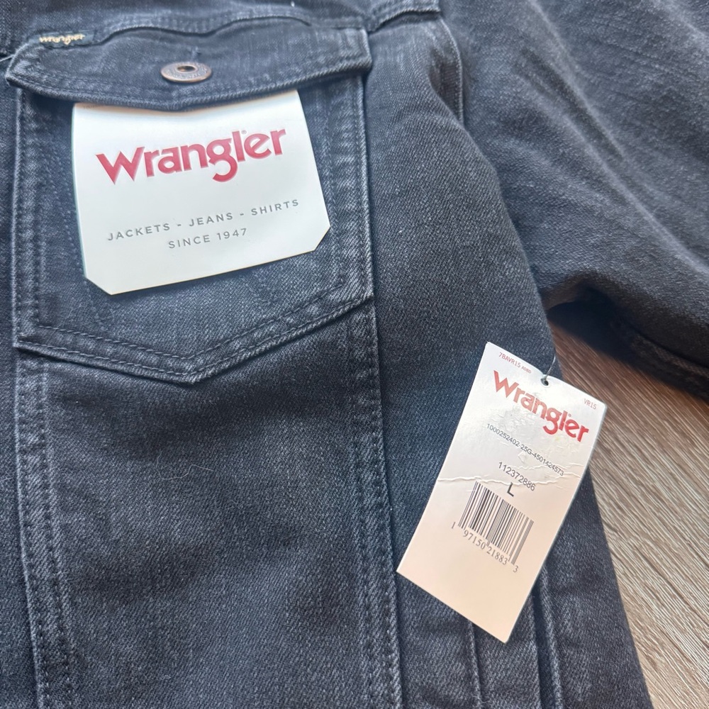 NWT Wrangler Sherpa Lined Trucker Jacket Black Men’s Large Western Denim Coat - Picture 3 of 7